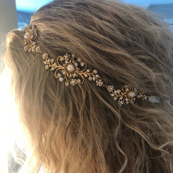 Crystal Headpiece - Picture 2 of 7